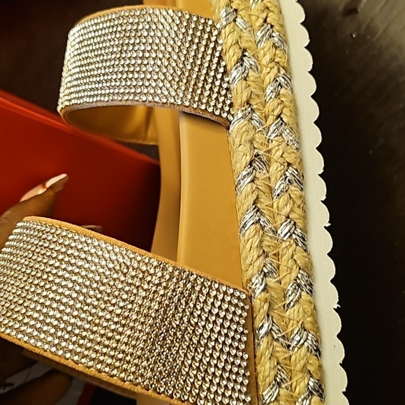 Brand new🆕️ size 8.5 embellished platform espadrilles - Picture 9 of 10